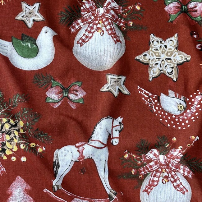 Cotton Fabric - Christmas rocking red