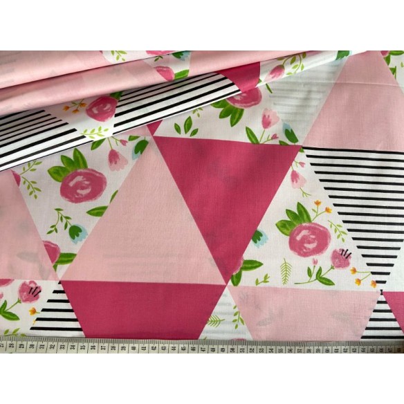 Cotton Fabric - Patchwork Triangles and Flowers Pink